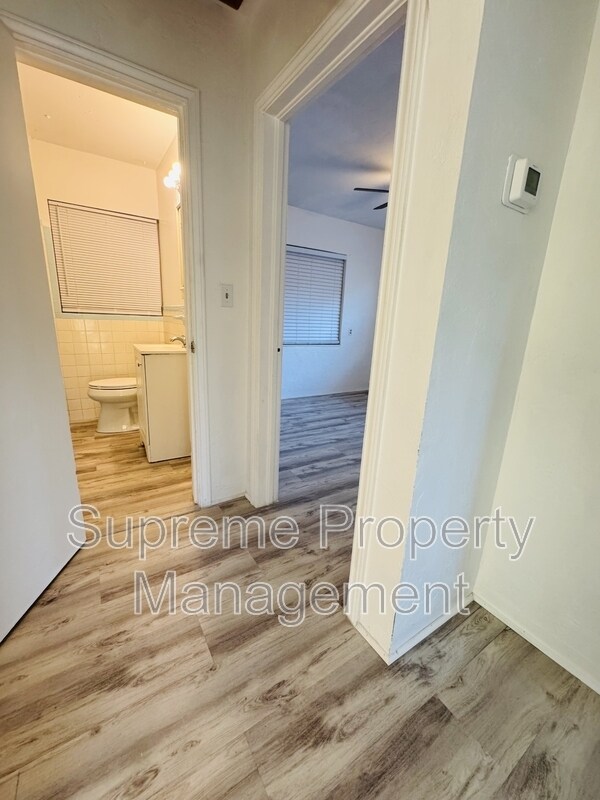 Building Photo - 1300 13th Ave S