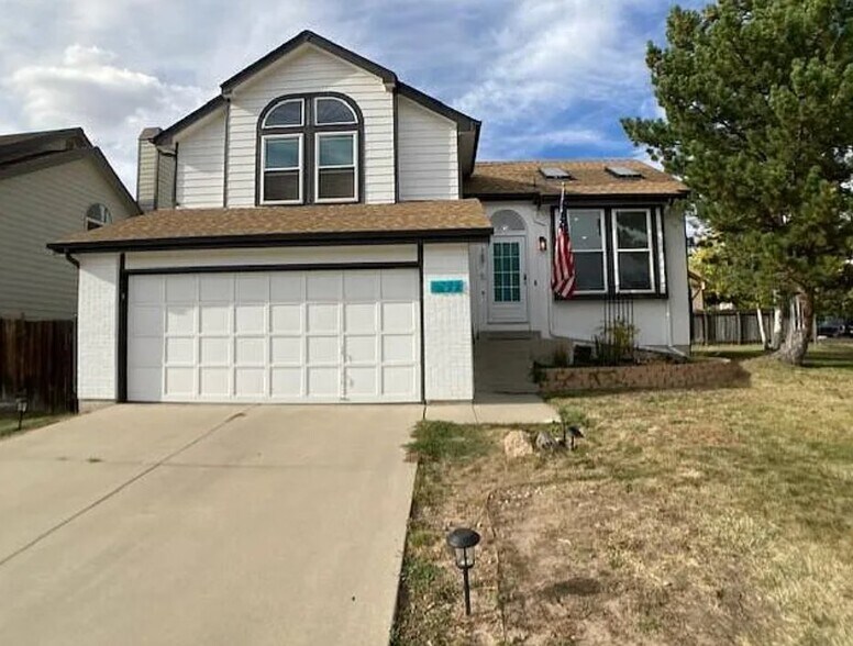 Building Photo - 8773 Bellcove Cir