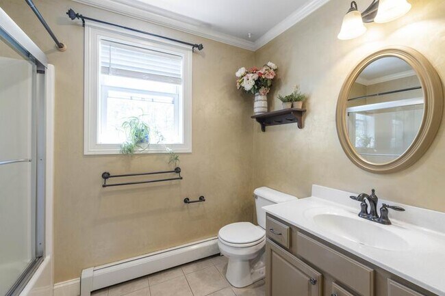 Building Photo - 398 Sam Allen Rd