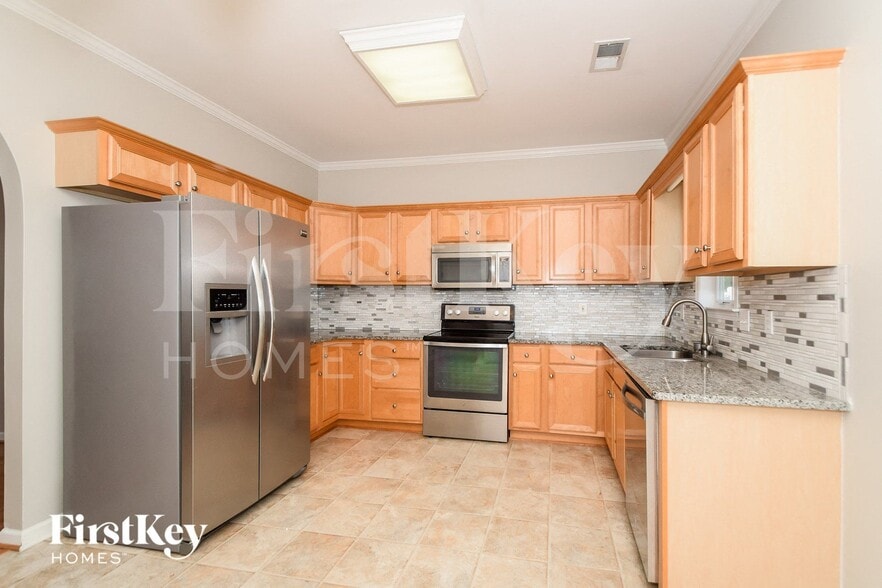 Building Photo - 388 Walker Way