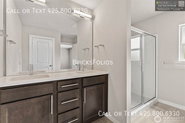 Building Photo - 9502 18th Ave W