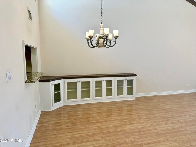 Building Photo - 5147 N 76th Pl