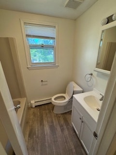 1 bath - 126 Overland St