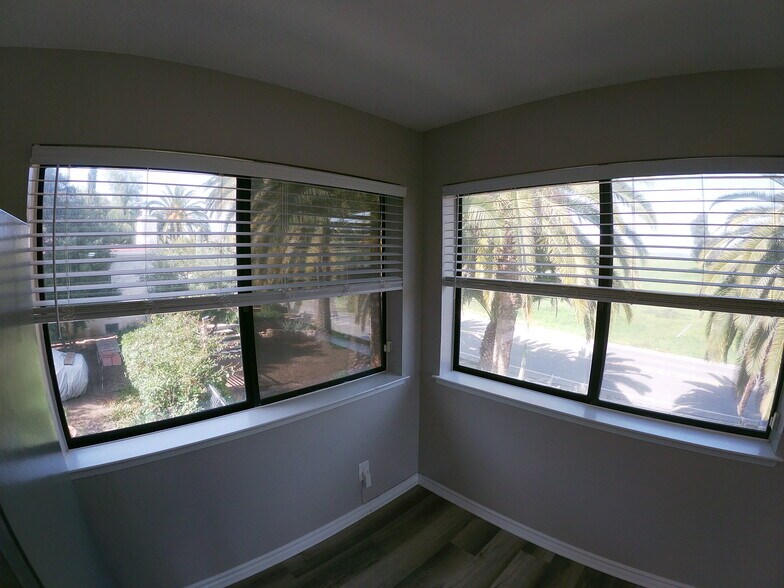 Dinning Area with View - 17350 Pinnell St