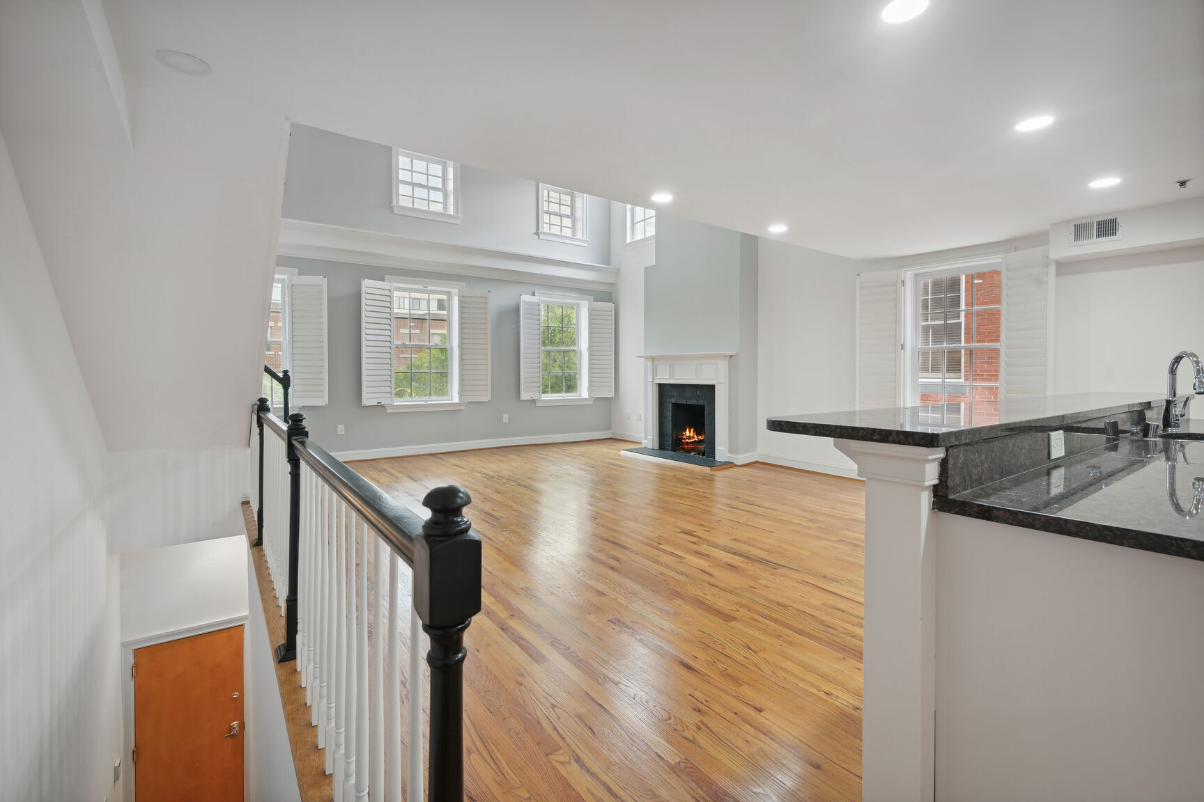 Building Photo - 933 M St NW