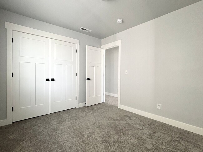 Building Photo - 13959 Silver Peak Ln