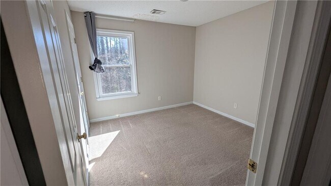 Building Photo - 2237 Traywick Chase