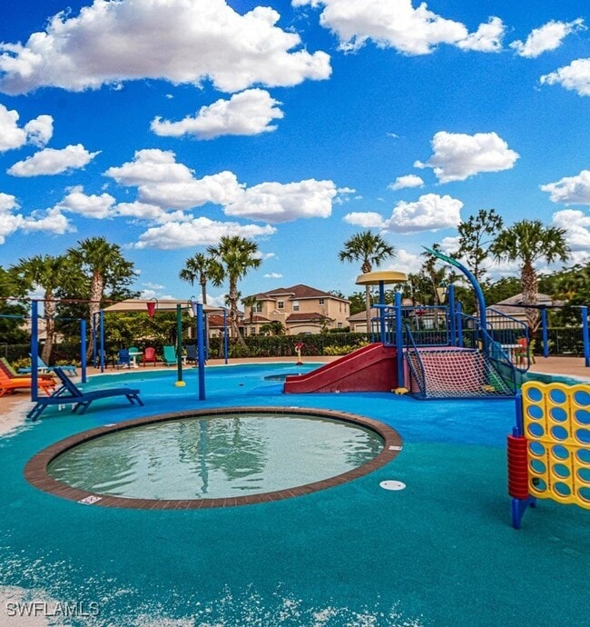 Building Photo - 10419 Carolina Willow Dr