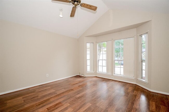 Building Photo - 1807 Trendwest Dr