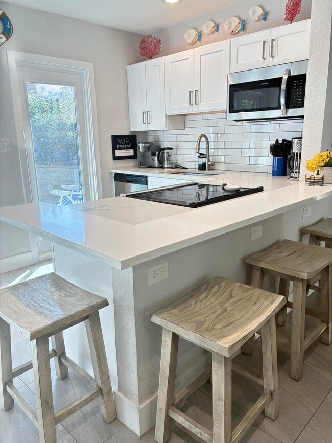 Building Photo - 3412 Spring St