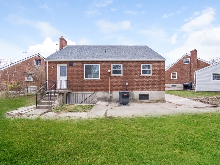 Building Photo - 1516 Collegewood Ln
