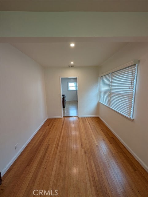 Building Photo - 1108 E Altadena Dr