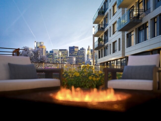 Building Photo - 99 Sumner St