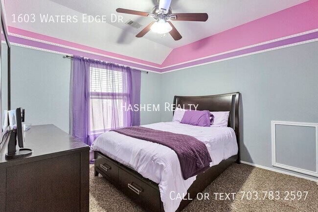 Building Photo - 1603 Waters Edge Dr