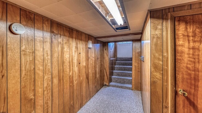 Building Photo - 549 Tuckahoe Rd