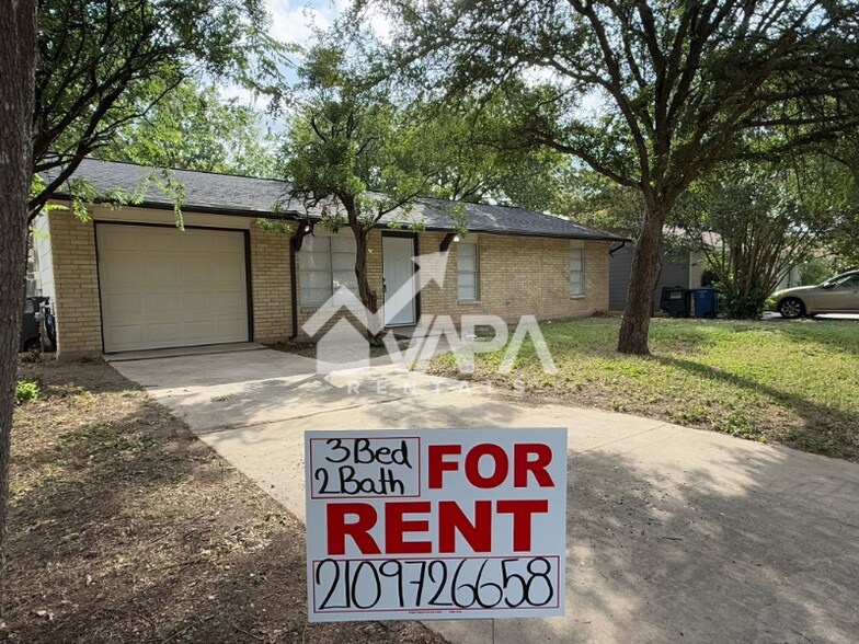 Building Photo - 4911 Casa Grande St