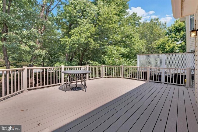 Building Photo - 47698 Loweland Terrace