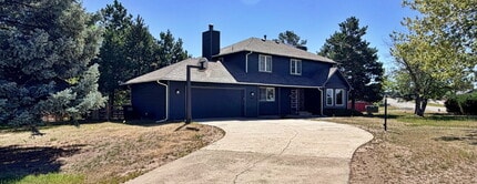 Building Photo - Awesome Views in Fully Updated Home in The Pinery! 5 Bed 3.5 Bath with 2 Car Garage and Large Dec...