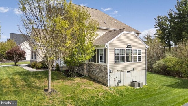 Building Photo - 1417 Stockton Rd