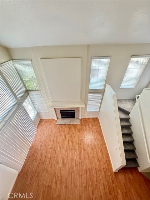 Building Photo - 8215 E White Oak Ridge