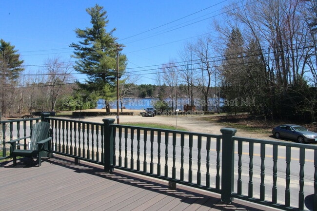 Building Photo - 94 Lakeshore Dr