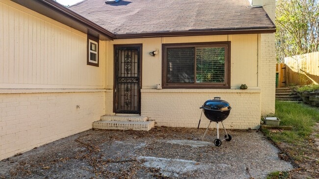 Building Photo - 6316 H St