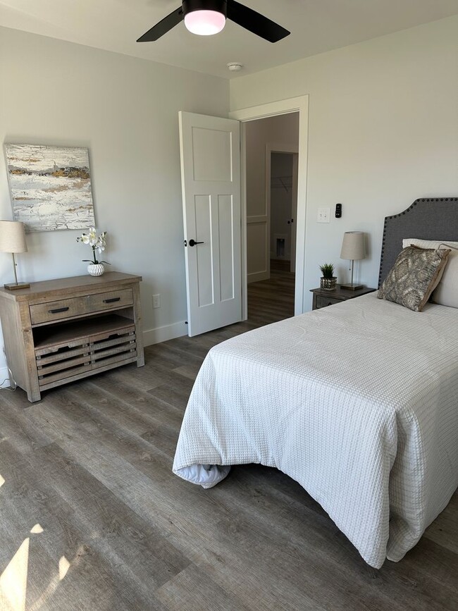 Building Photo - Beautiful Home for Rent – Modern Comforts ...