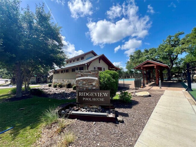 Building Photo - 8700 Evelina Trail