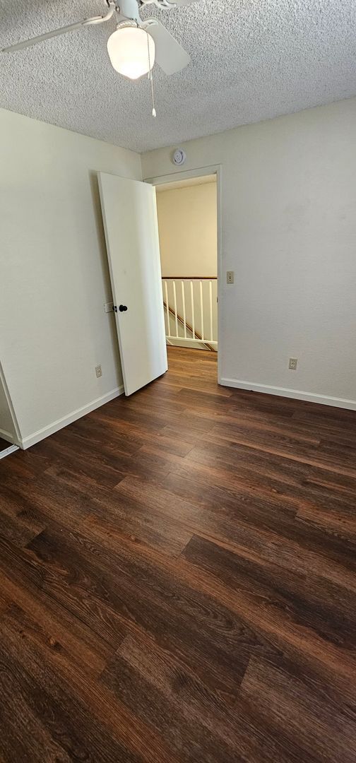Building Photo - Updated 3-Bedroom Sparks Home | 1,500+ Sq Ft | 2.5 Baths | Fireplace | Fenced Yard | $2,400