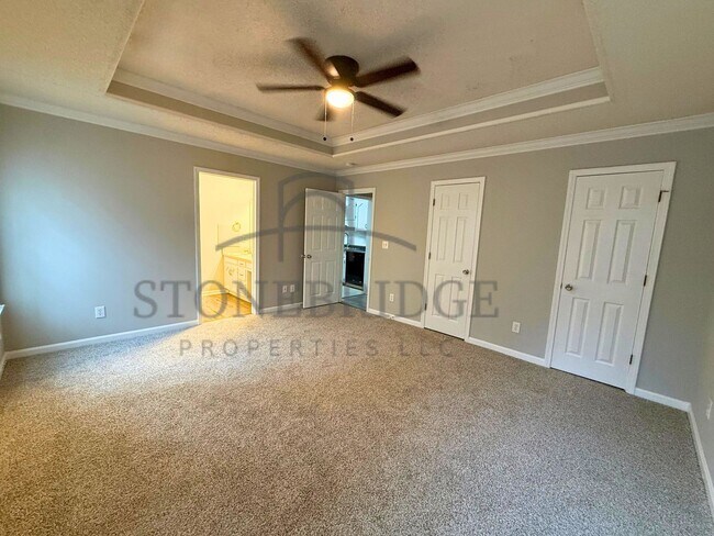 Building Photo - 3 bed, 2 bed home in Helena