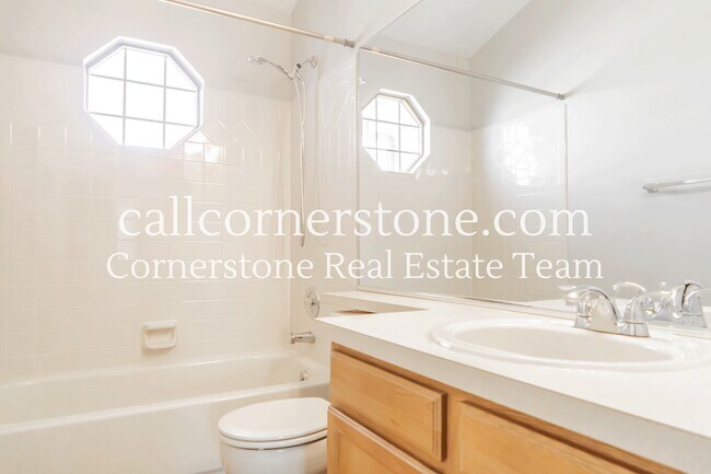 Building Photo - 5037 Plumstead Dr