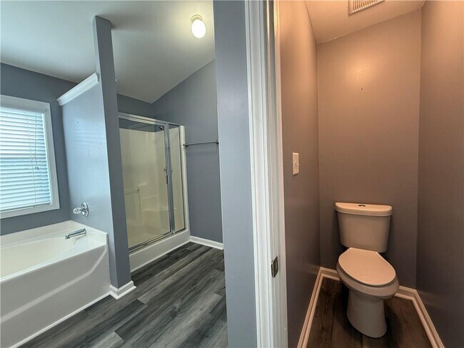 Building Photo - 1631 Gardner Park Ct