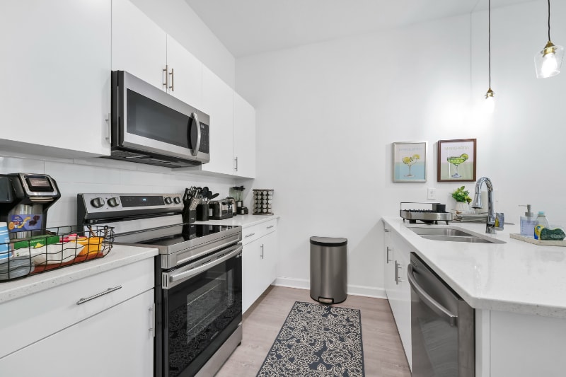 Building Photo - 312 Famagusta Dr