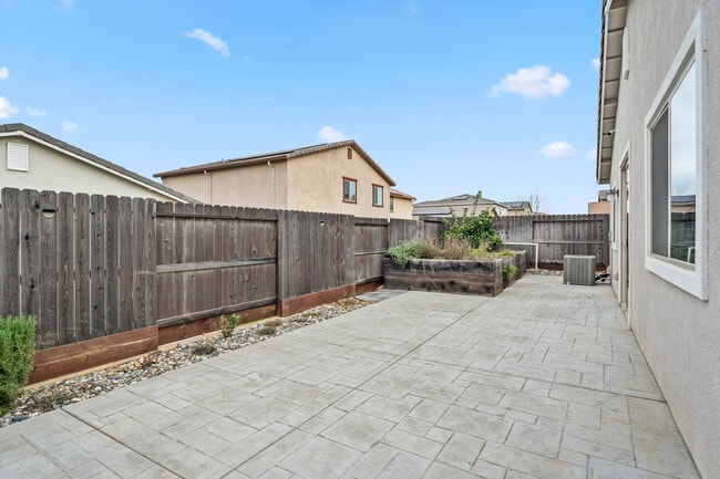 Building Photo - 12691 Thorntonhall Dr