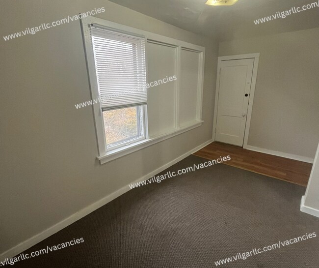 Building Photo - 778 Tyler St