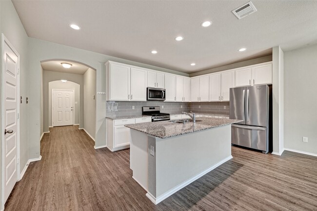Building Photo - 2511 Sandbar Shark Ct