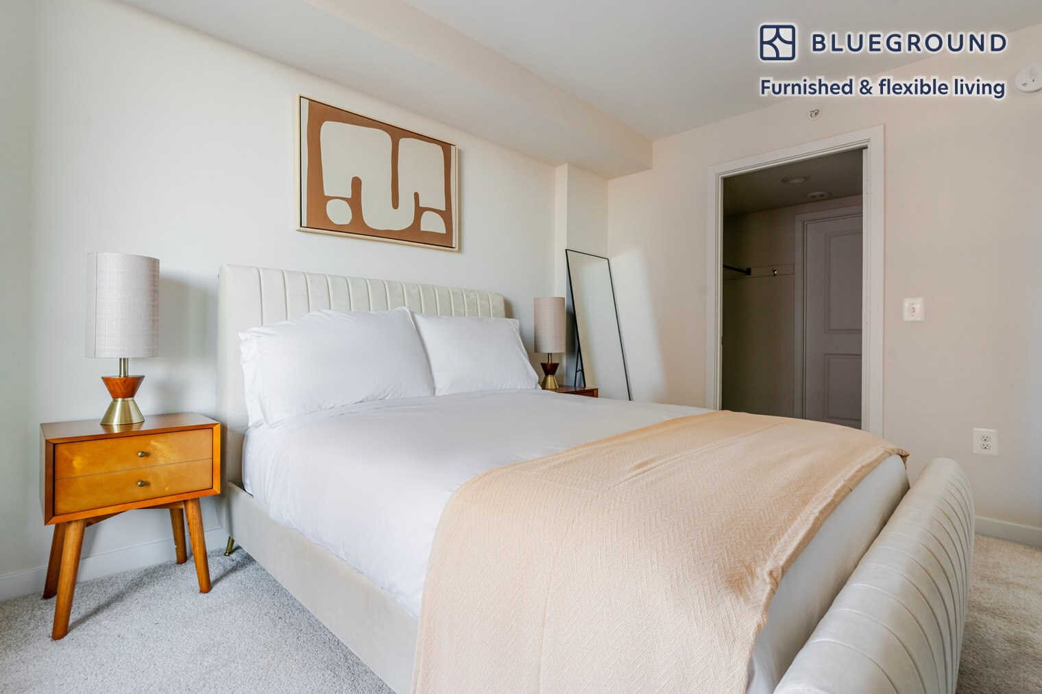 Building Photo - 3444 Fairfax Dr