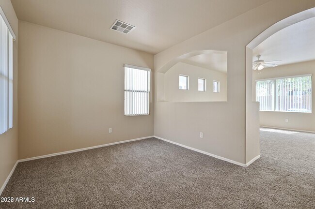 Building Photo - 4129 W Irwin Ave