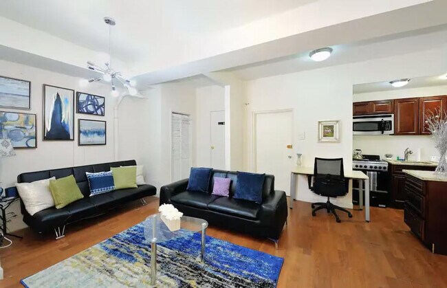 Building Photo - 485 9th Ave