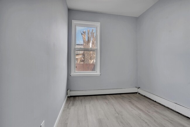 Building Photo - 42 Greenville Ave