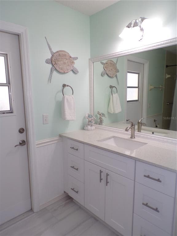 Building Photo - 15624 Hennipen Cir