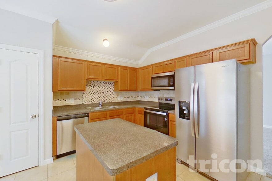 Building Photo - 114 Jordan Dr