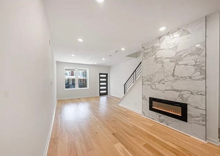 Building Photo - 6113 Webster St