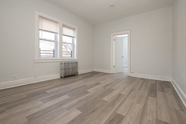 Building Photo - 8610 John F. Kennedy Blvd