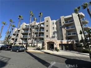 Building Photo - 1500 E Ocean Blvd