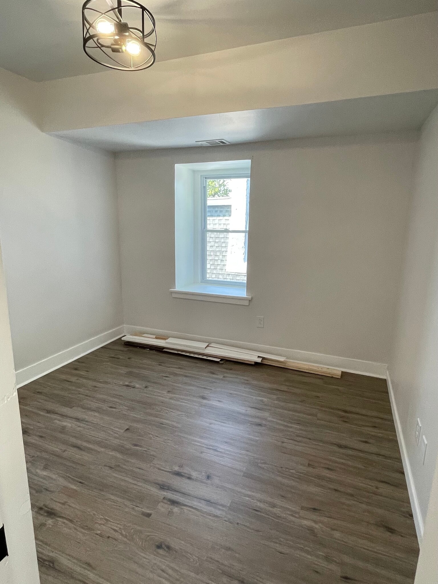 2nd Bedroom - 211 Sumac St