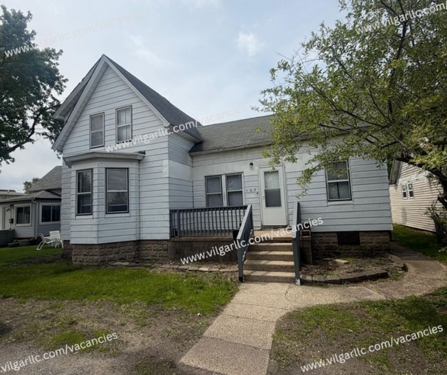 Building Photo - Step into comfort, convenience, and quality living in this conveniently designed 4-bedroom, 2-flo...