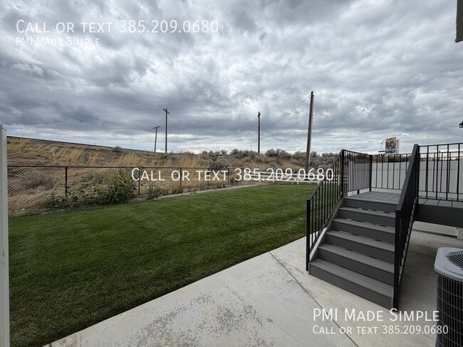 Building Photo - 1356 S Windy Rdg Dr