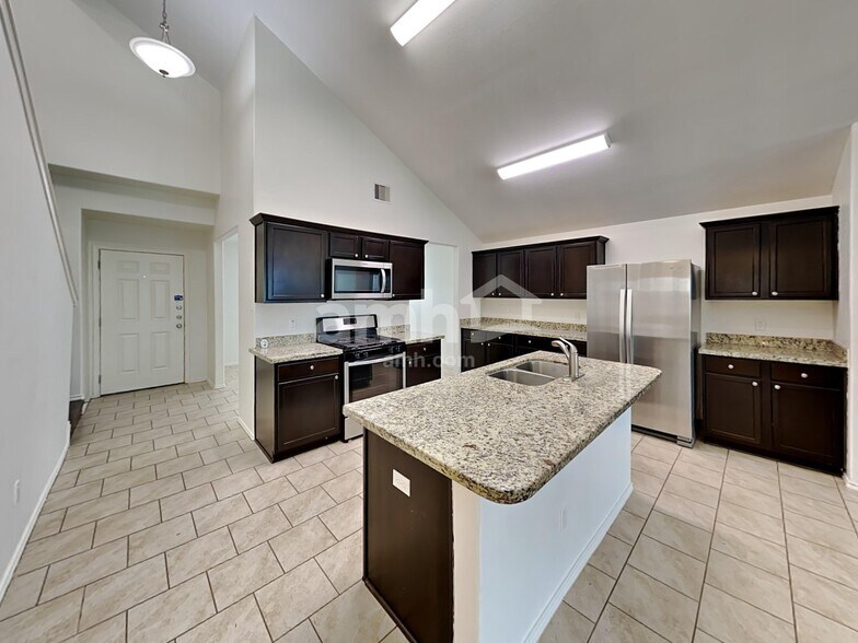 Building Photo - 7234 Basque Country Dr