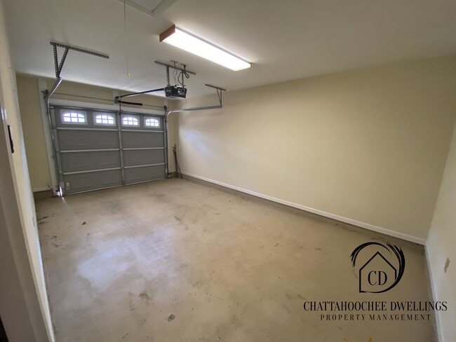 Building Photo - 322 Wright Oaks Ct